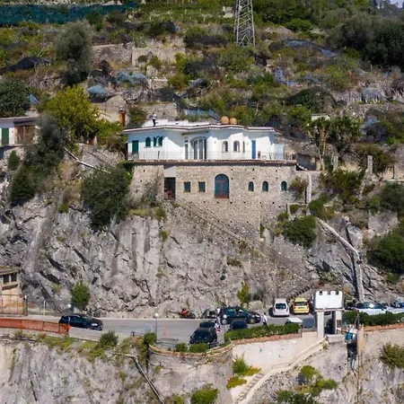 Tower Flats, Apartamento Maiori