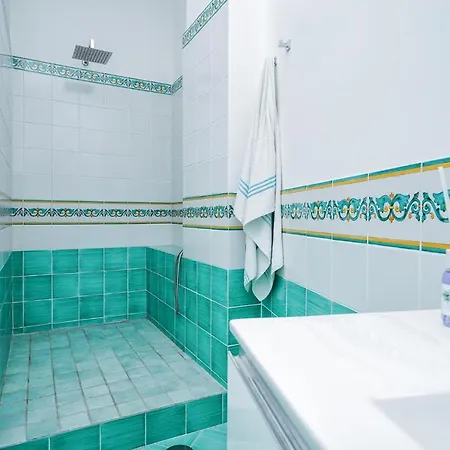 Tower Flats, Appartamento